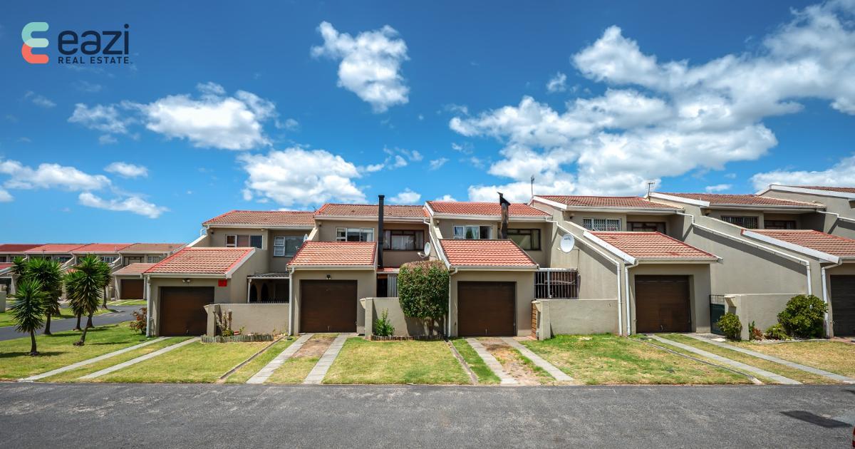 3 Bed Townhouse For Sale in Bracken Heights (R 1,850,000)